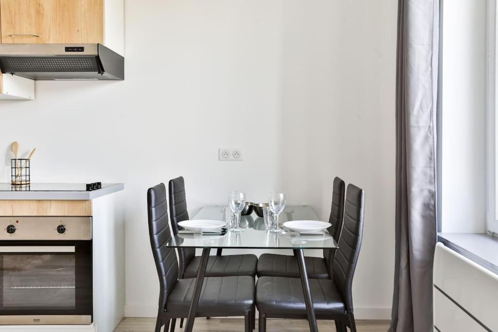 Suite Lumineux Et Moderne, Parking Gratuit, Mulhouse Centre Bagian luar foto