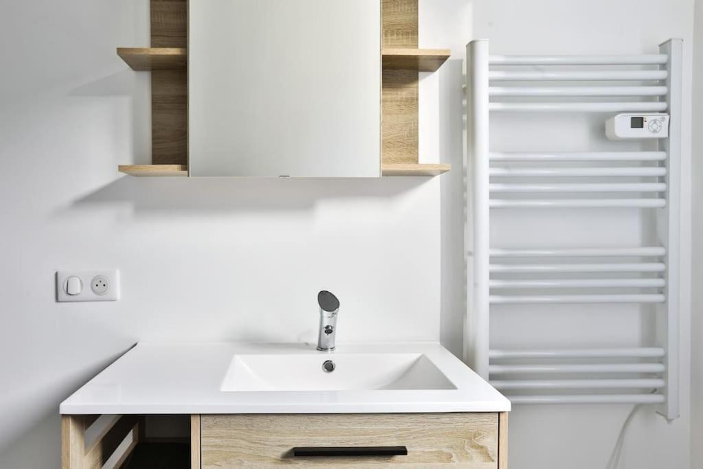 Suite Lumineux Et Moderne, Parking Gratuit, Mulhouse Centre Bagian luar foto