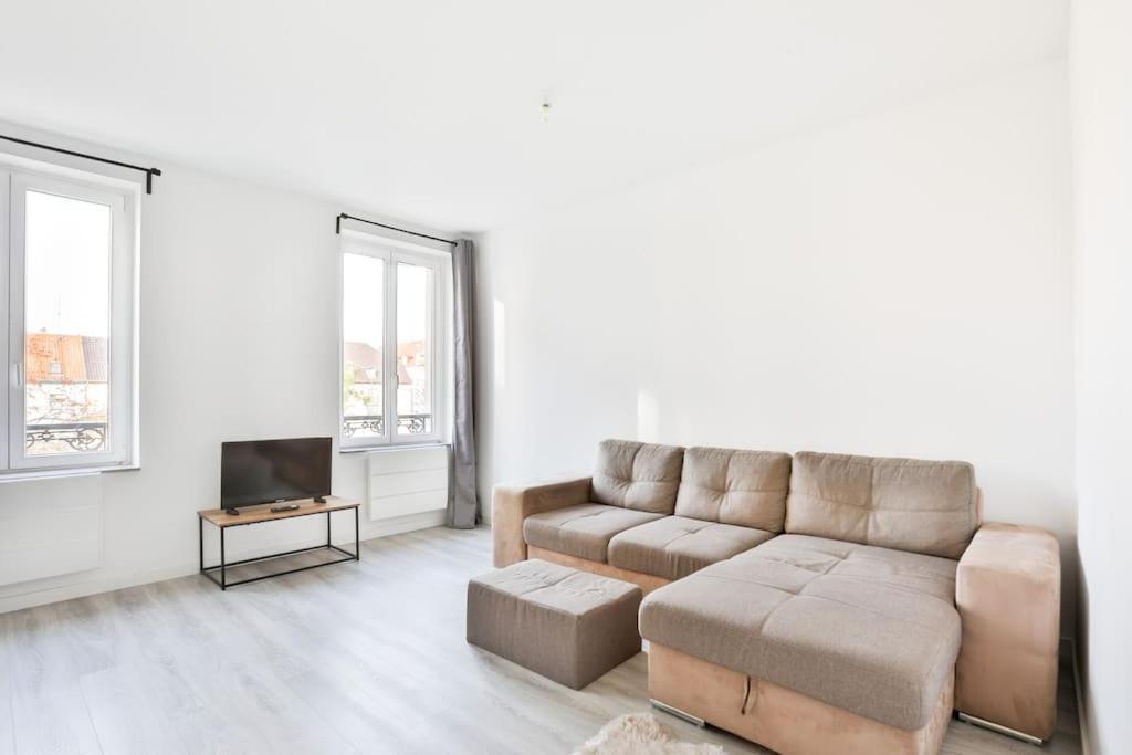Suite Lumineux Et Moderne, Parking Gratuit, Mulhouse Centre Bagian luar foto